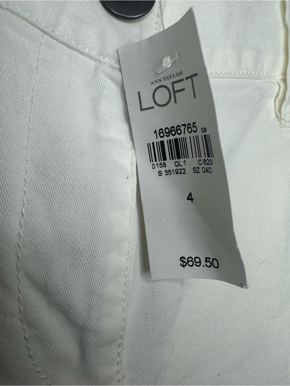 LOFT Skinny Leg Jeans in Off-White - Picture 4 of 7